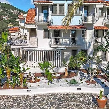 Salonika 5* Cedit