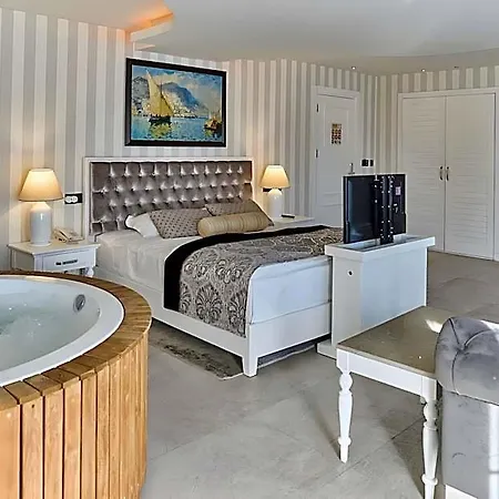 Hotel Salonika 5*